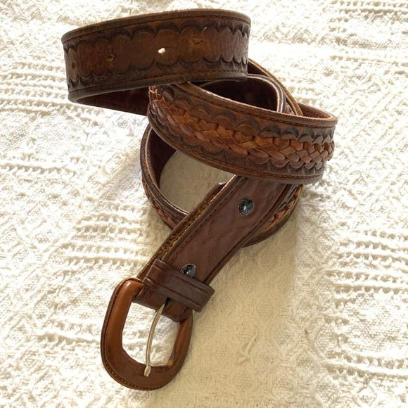 Accessories - Braided brown leather belt size 40